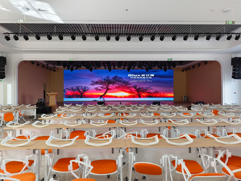 金旺報(bào)告廳4F  GXY1.8